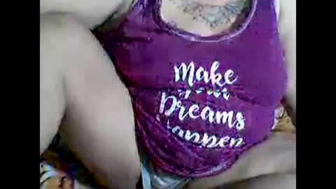 lhiannash33 online show from November 2025 05:13:02 PM