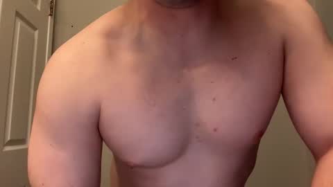 Snapshot of lhotboyl chatting on February 2026 12:39:01 AM lhotboyl online show from February 2026 12:39:01 AM