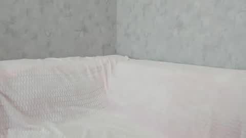 LEANNAA online show from December 2025 09:14:01 AM