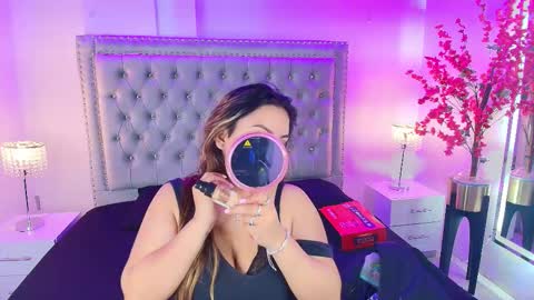 Snapshot of lia_adamsss chatting on September 2025 01:40:01 AM Lia online show from September 2025 01:40:01 AM