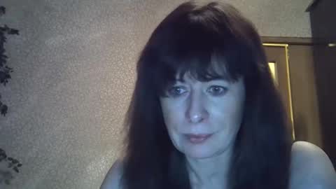 Snapshot of lia_ang chatting on April 2026 02:50:01 AM lia_ang online show from April 2026 02:50:01 AM
