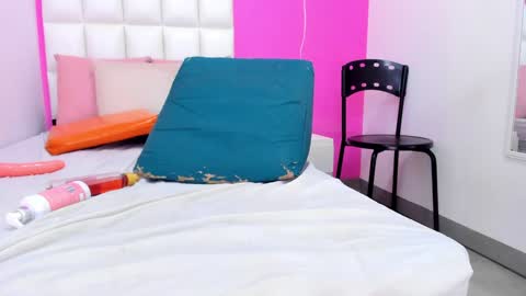 Snapshot of lia_antonella69 chatting on February 2025 02:49:01 PM karol online show from February 2025 02:49:01 PM