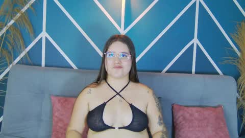 Snapshot of lia_avalon chatting on May 2026 11:38:01 AM Lia Avalon online show from May 2026 11:38:01 AM