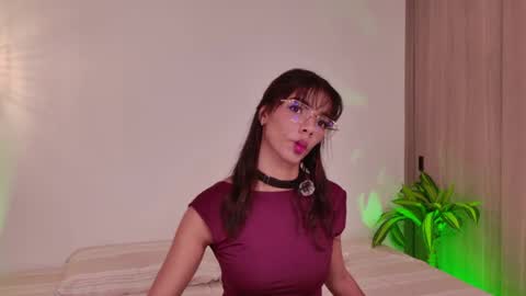 Lia online show from May 2026 05:12:01 AM