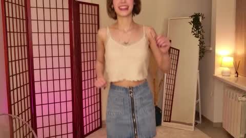 Snapshot of lia_gwen chatting on November 2025 01:22:02 PM lia_gwen online show from November 2025 01:22:02 PM