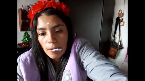 Lia online show from December 2024 01:59:02 PM