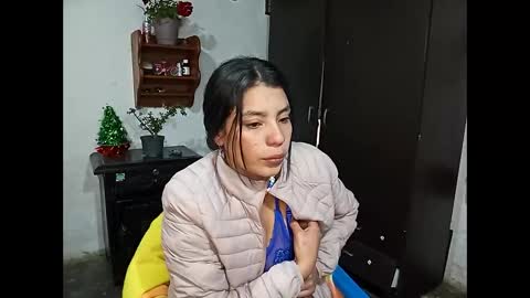 Lia online show from December 2024 08:55:01 AM