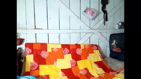 Lia online show from January 2025 12:40:01 PM