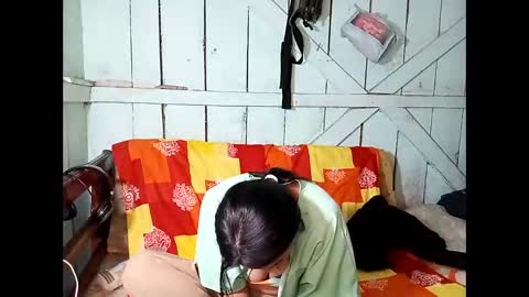 Lia online show from January 2025 05:33:02 PM