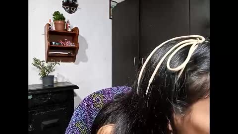 Lia online show from February 2025 05:14:02 AM