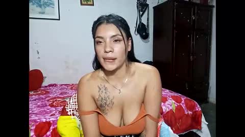 Snapshot of lia_hottie chatting on February 2026 04:27:02 AM Lia online show from February 2026 04:27:02 AM