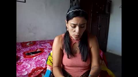 Snapshot of lia_hottie chatting on February 2026 04:01:01 PM Lia online show from February 2026 04:01:01 PM