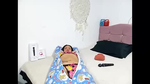 Snapshot of lia_hottie chatting on February 2026 02:43:01 AM Lia online show from February 2026 02:43:01 AM