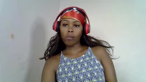 lia online show from October 2025 10:49:02 AM