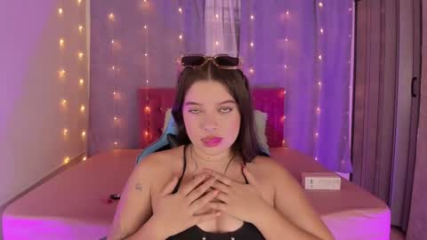 lia_little18 online show from January 2025 04:09:02 AM