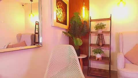 LIA online show from September 2025 01:49:01 PM