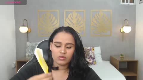 Lia  online show from January 2025 02:45:02 AM