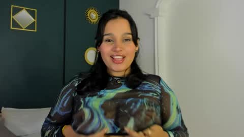 Lia  online show from March 2026 02:40:01 AM