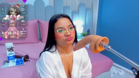 Lia  online show from April 2026 03:15:01 AM