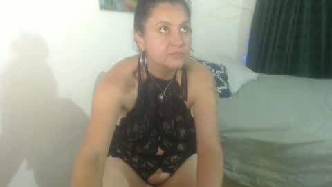 Lia online show from April 2026 09:39:33 PM