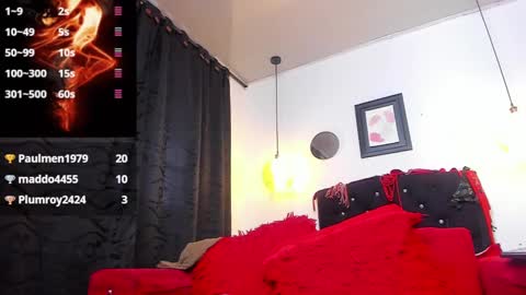 Snapshot of lia_taylorr1 chatting on February 2025 03:53:01 PM Lia Taylor online show from February 2025 03:53:01 PM