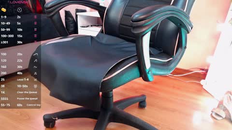 Snapshot of lia_taylorr1 chatting on April 2026 03:42:02 PM Lia Taylor online show from April 2026 03:42:02 PM