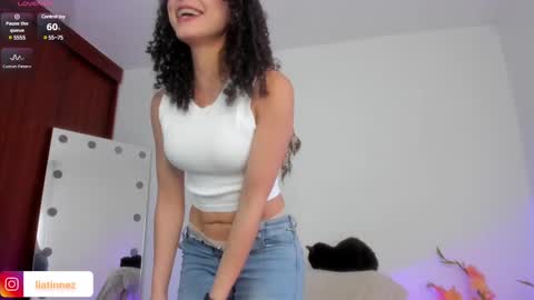 Lia online show from February 2025 09:37:02 PM