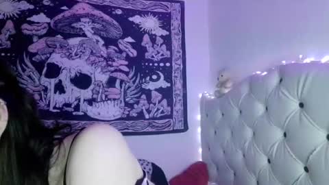 Snapshot of lia_whitexx chatting on July 2026 02:29:01 AM lia_whitexx online show from July 2026 02:29:01 AM