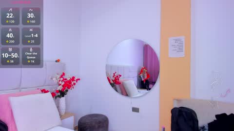 Snapshot of liaagener chatting on May 2026 02:40:01 AM Liaa online show from May 2026 02:40:01 AM