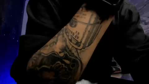 Liam Smith online show from September 2025 05:24:01 PM