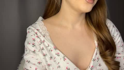 Lia online show from April 2026 06:22:02 AM