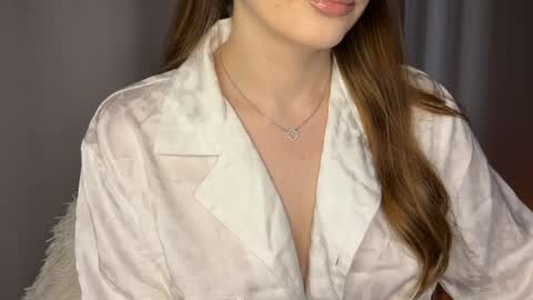 Lia online show from April 2026 06:22:02 AM