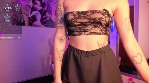 Lia Butera online show from September 2025 10:20:01 PM