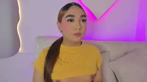 Snapshot of liacampbell__ chatting on July 2026 04:45:02 PM La online show from July 2026 04:45:02 PM
