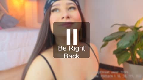 Lia Cox online show from January 2025 03:52:01 AM