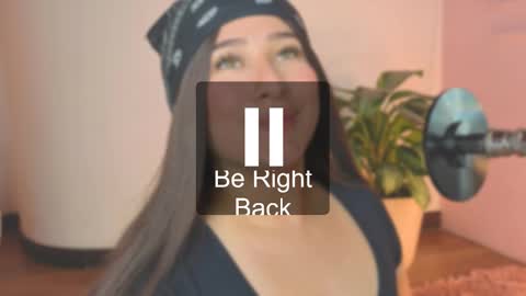 Lia Cox online show from February 2025 07:38:01 AM