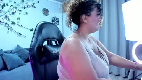 Snapshot of liah_scott chatting on May 2026 03:58:02 AM Liah scott online show from May 2026 03:58:02 AM