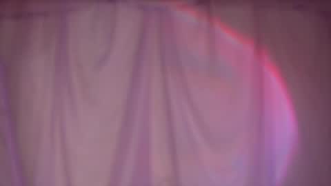 Snapshot of liahilton_ chatting on April 2026 02:21:01 PM lh6 9c online show from April 2026 02:21:01 PM