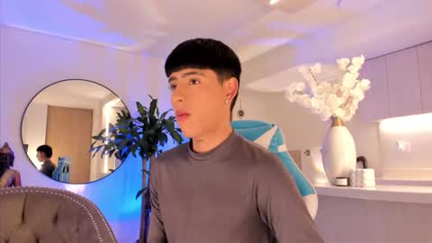 Liam online show from February 2026 06:47:02 AM