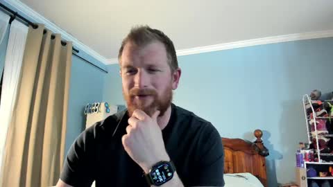 Snapshot of liam_1985 chatting on April 2026 01:58:02 AM Liam online show from April 2026 01:58:02 AM