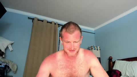 Snapshot of liam_1985 chatting on April 2026 02:09:02 AM Liam online show from April 2026 02:09:02 AM