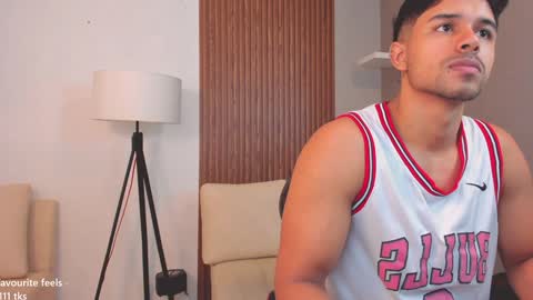 Snapshot of liam_colliins chatting on January 2025 11:35:01 AM Liam Collins online show from January 2025 11:35:01 AM