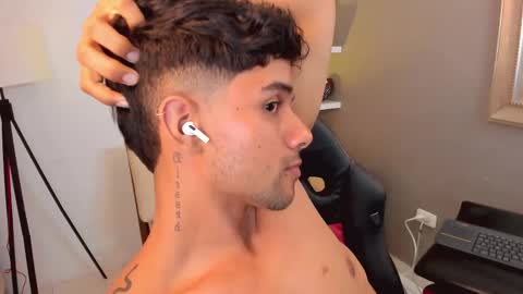 Snapshot of liam_colliins chatting on February 2025 02:38:02 PM Liam Collins online show from February 2025 02:38:02 PM