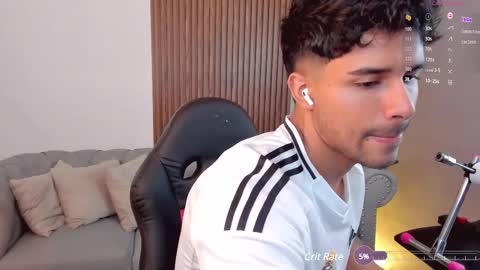 Snapshot of liam_colliins chatting on March 2025 02:56:02 PM Liam Collins online show from March 2025 02:56:02 PM