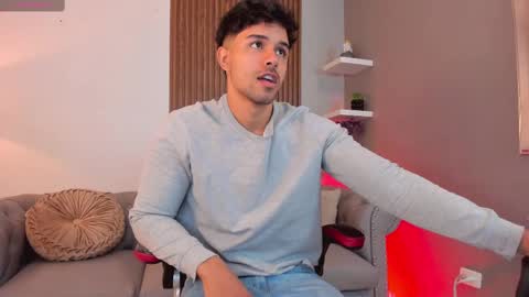 Snapshot of liam_colliins chatting on March 2025 11:32:01 AM Liam Collins online show from March 2025 11:32:01 AM