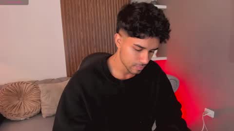 Snapshot of liam_colliins chatting on March 2025 11:33:02 AM Liam Collins online show from March 2025 11:33:02 AM