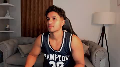 Snapshot of liam_colliins chatting on September 2025 11:44:01 AM Liam Collins online show from September 2025 11:44:01 AM