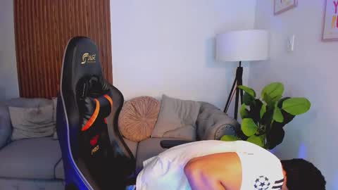 Snapshot of liam_colliins chatting on September 2025 11:48:01 AM Liam Collins online show from September 2025 11:48:01 AM