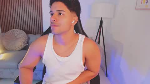 Snapshot of liam_colliins chatting on October 2025 11:41:02 AM Liam Collins online show from October 2025 11:41:02 AM