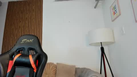 Snapshot of liam_colliins chatting on October 2025 11:42:01 AM Liam Collins online show from October 2025 11:42:01 AM